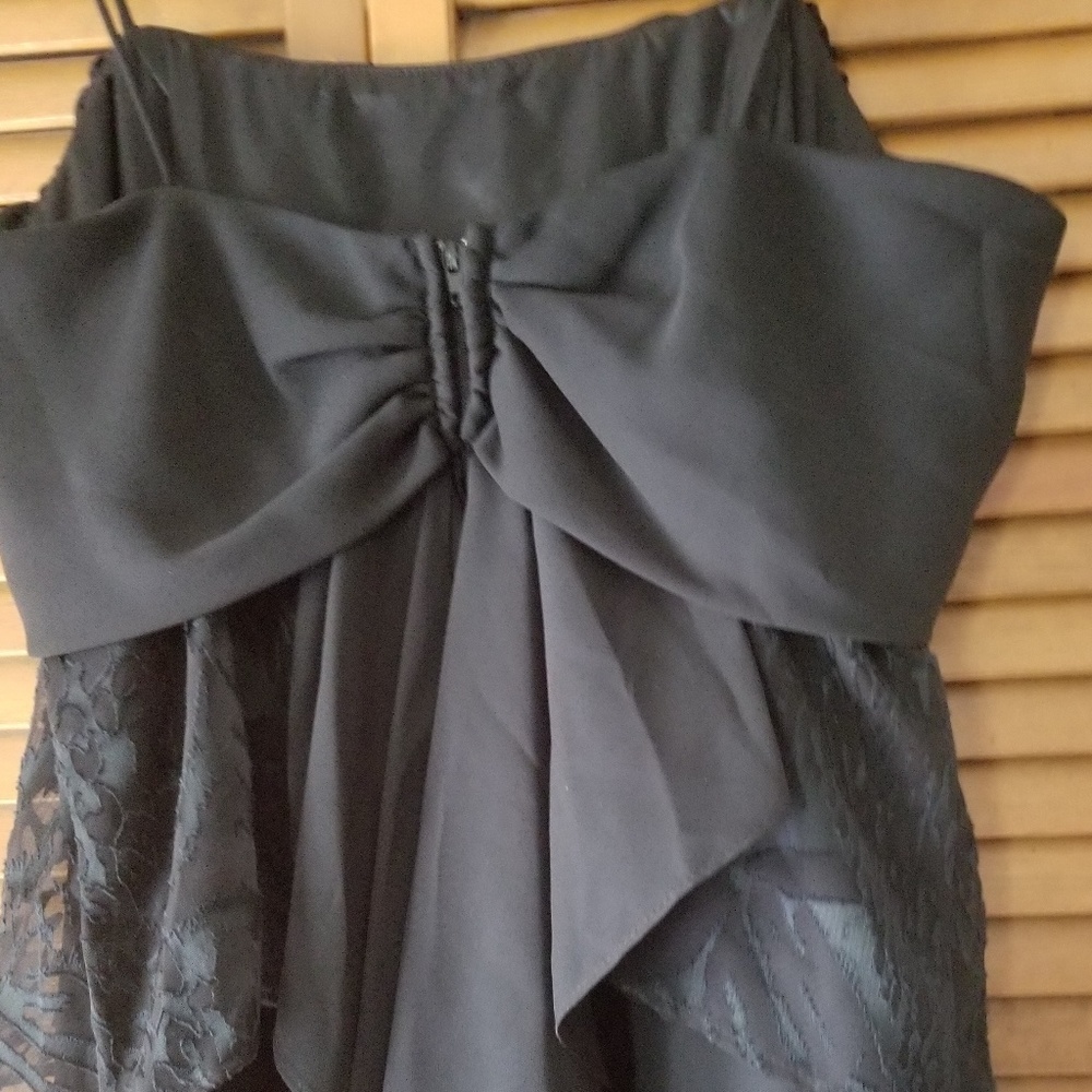 Dress - Picture 2 of 3